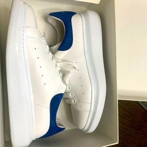 Not worn before. Just tried on.